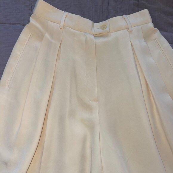 Omo Norma Kamali Vintage Womens Trousers Size 8 Cream Cropped Pleated High Rise - Picture 12 of 16
